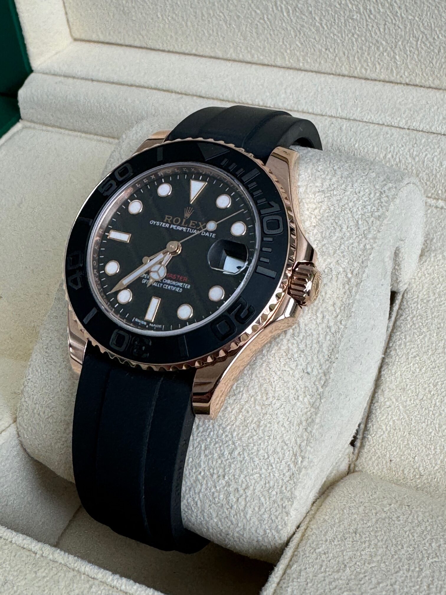 Rolex Yacht-Master 37 ref.268655 - Image 2