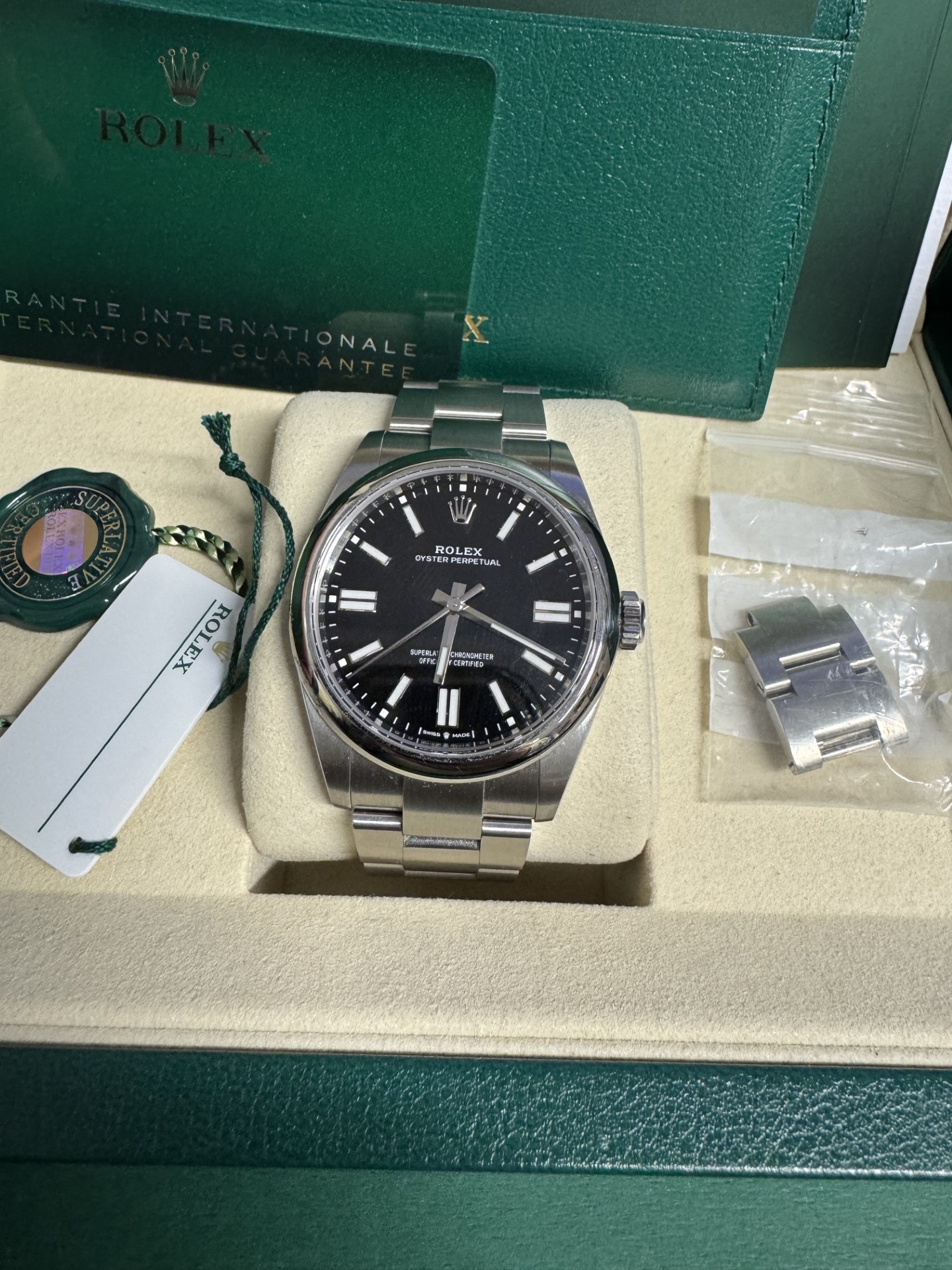 Rolex Oyster Perpetual (2025)